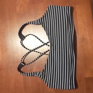 Lululemon sports bra size 8